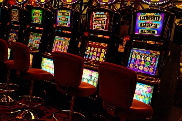 Live Grand Slam dealer table on gocengbet login